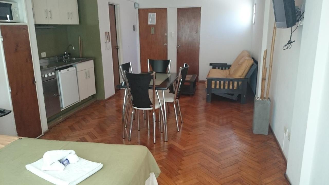 Temporarios Peatonal Apartment Rosario Exterior photo